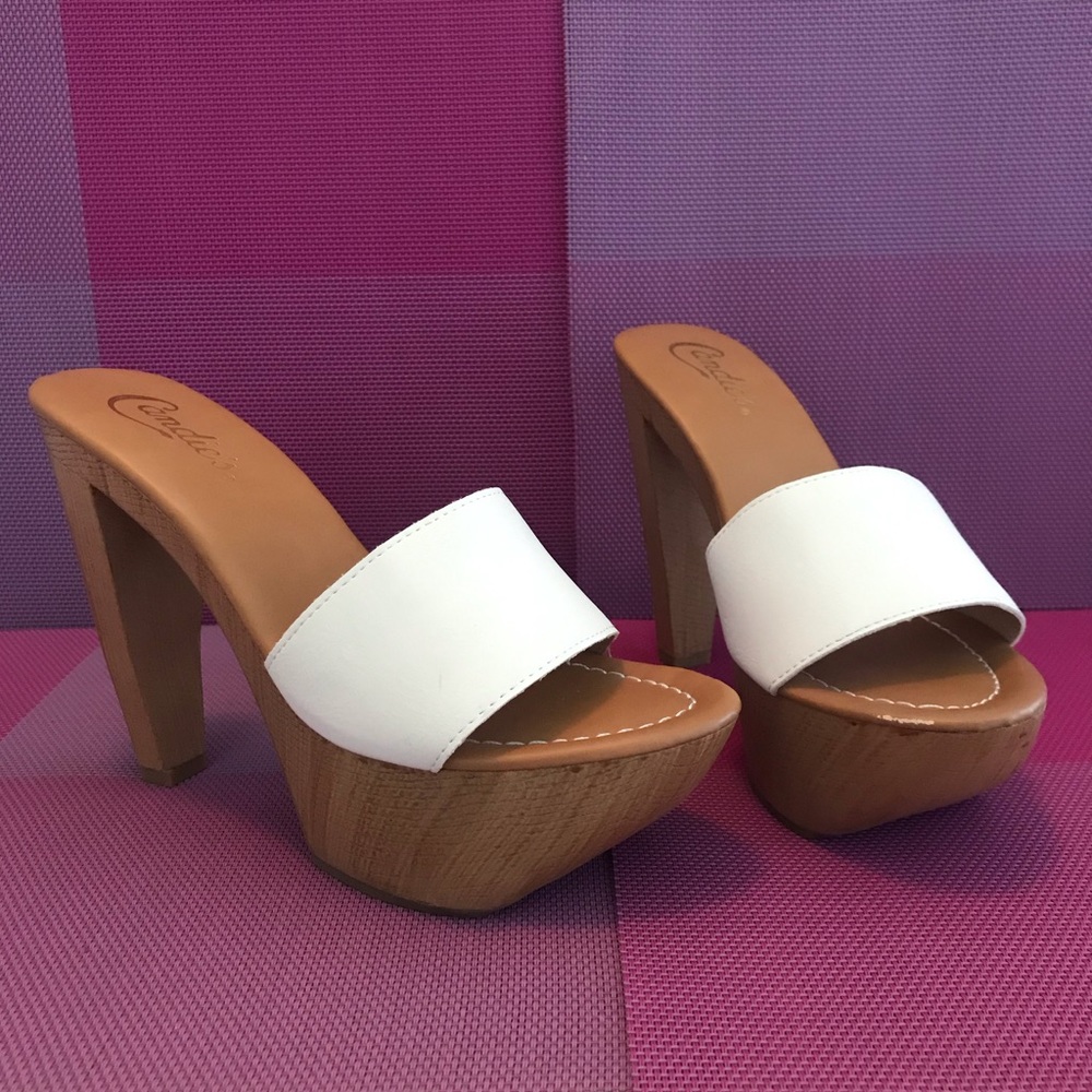 Candie’s Size 6.5 White High Heel Slip On Sandals